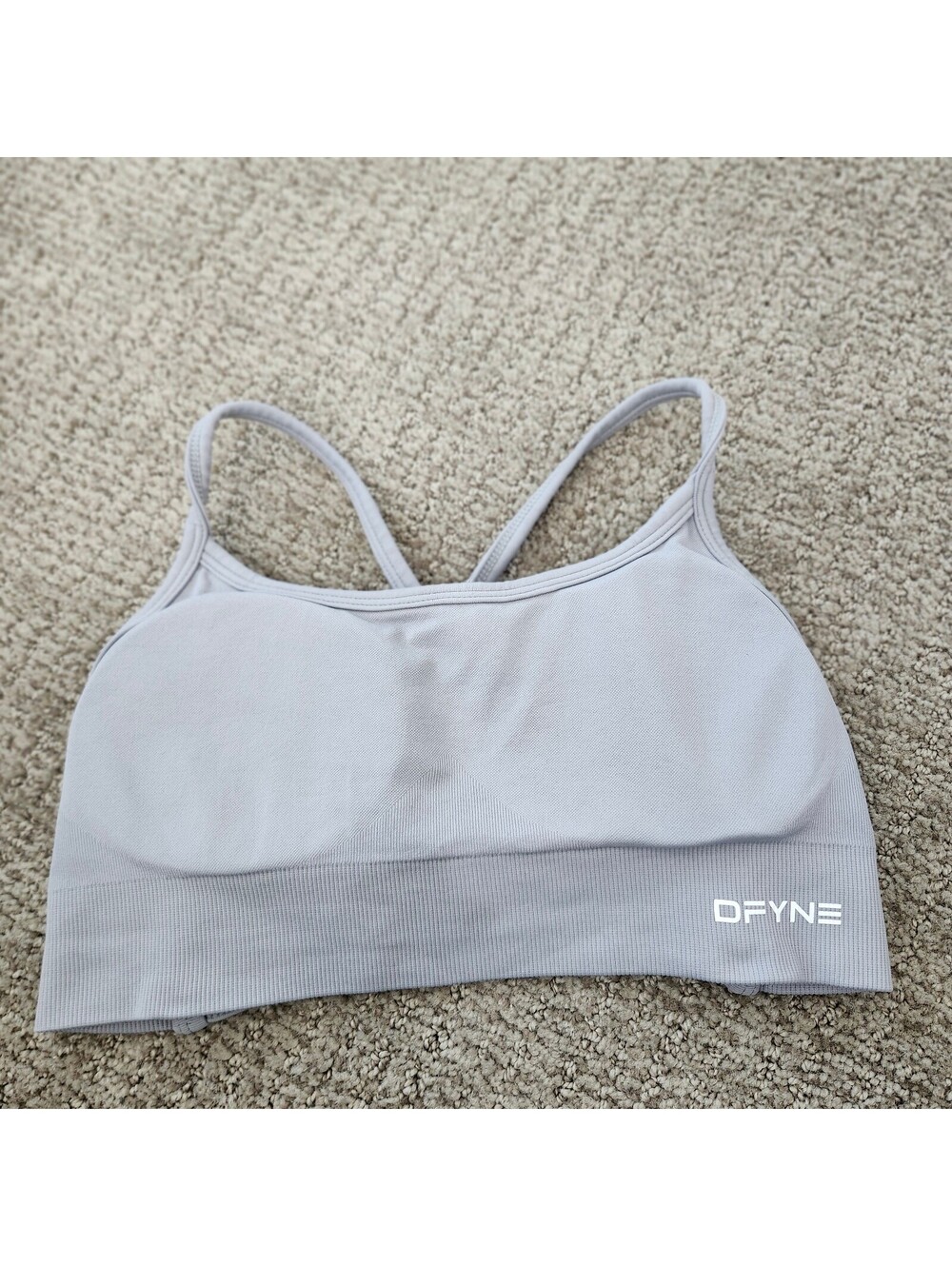 DFYNE Sports Bra Graywith Cross Back Straps Size Small